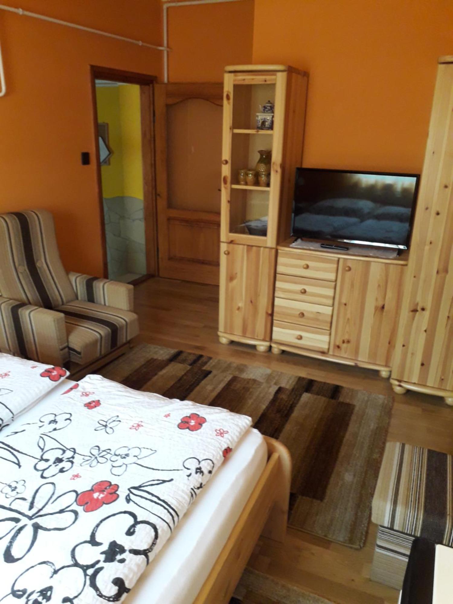 Kelemen Apartmanok Abadszalok Ngoại thất bức ảnh