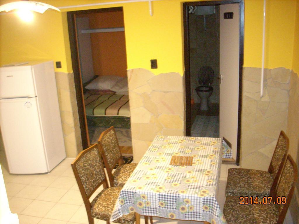 Kelemen Apartmanok Abadszalok Ngoại thất bức ảnh