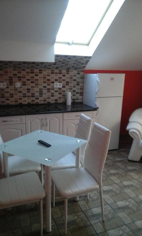 Kelemen Apartmanok Abadszalok Ngoại thất bức ảnh